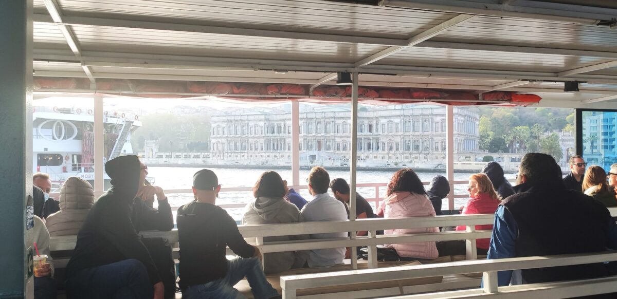 Budget-friendly Şehir Hatları Bosphorus ferry from Eminönü Istanbul